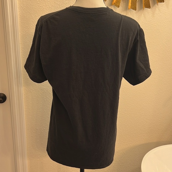 Resident Evil Lady Dimitrescu Tee T-shirt - Size Medium - Picture 4 of 5